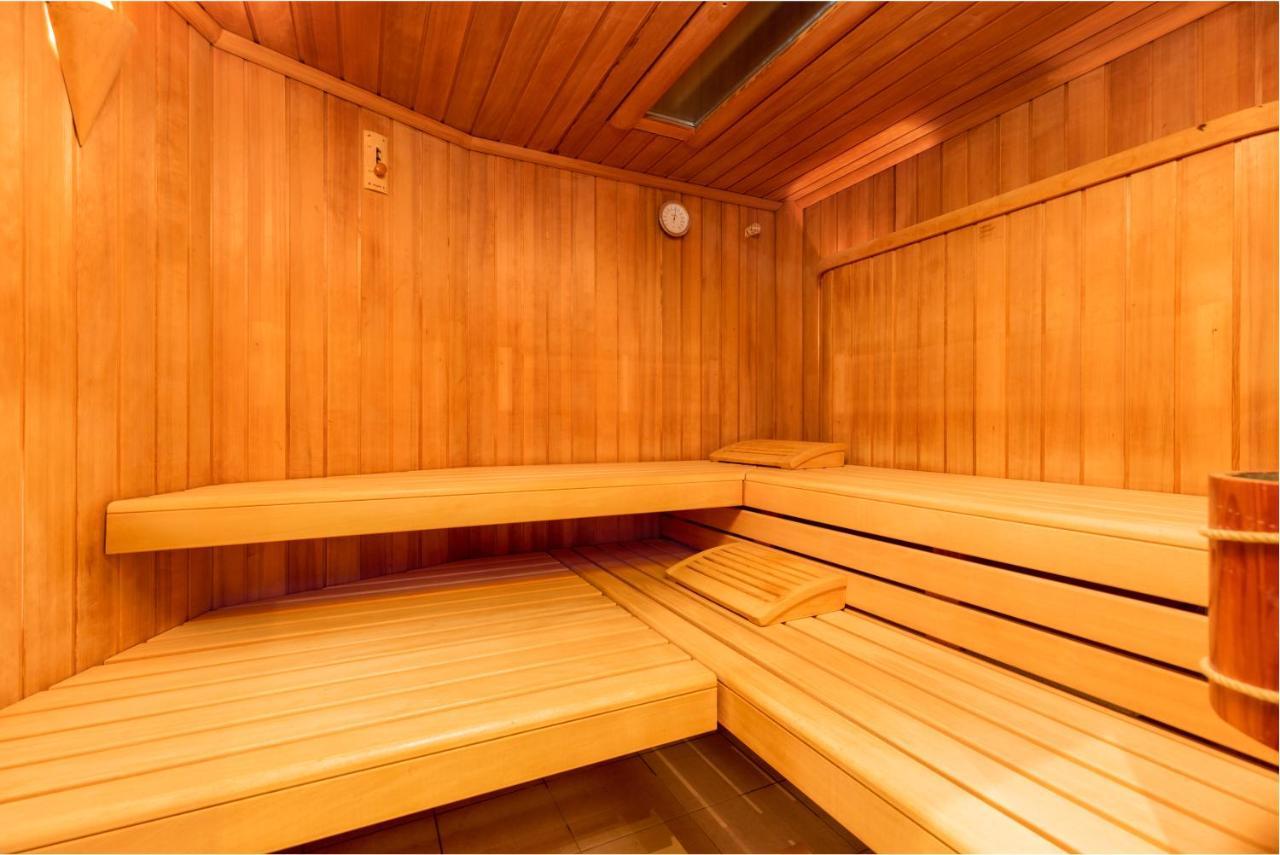25H Spa-Residenz Best Sleep Privat Garden & Pools นอยซีเดิลอัมเซ ภายนอก รูปภาพ